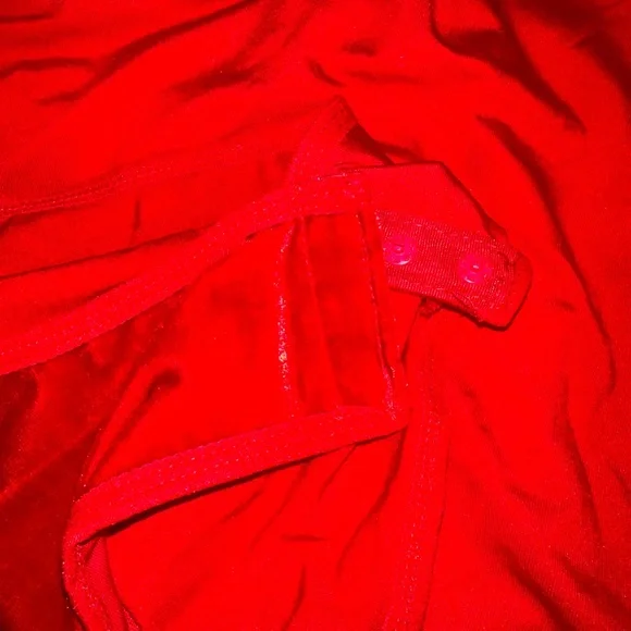 NEW Festive Sexy Bodysuit with Garters - Picture 5 of 7